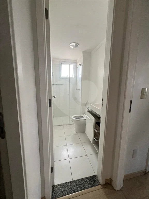 APARTAMENTO de 2 quartos (1 suíte) á venda em Santo André, 75m², 2 garagens fixas e cobertas, é entrar e morar!