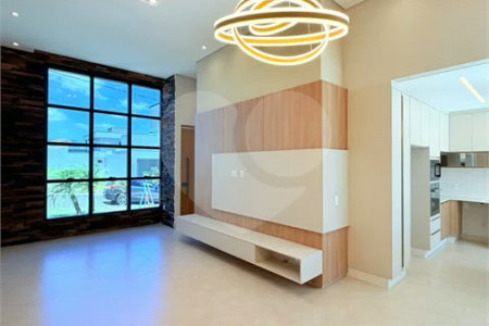Casa térrea com 3 suítes no Condomínio Residencial Viena em Indaiatuba-SP - Acabamento de alto padrão - R$ 1.690.000,00 - AT 250 m² - AC 158 m² - 3 suítes,, sendo 1 suíte master com closet - Sala para dois ambientes (estar e jantar) - Cozinha planejada com ilha cooktop, forno elétrico e micro-ondas,