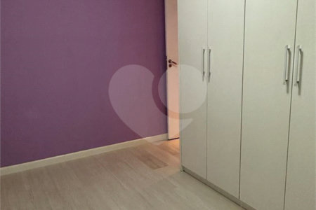 Apartamento MOBILIADO à venda. ÓTIMA OPORTUNIDADE!