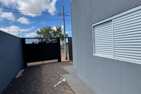 Casa à venda com 2 quartos, sendo 1 suíte,  em Jardim Bela Vista, Três Lagoas, MS