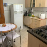 Apartamento em Atibaia com 2 dormitórios (1 suíte), 1 vaga de garagem, elevador, área de lazer com piscina