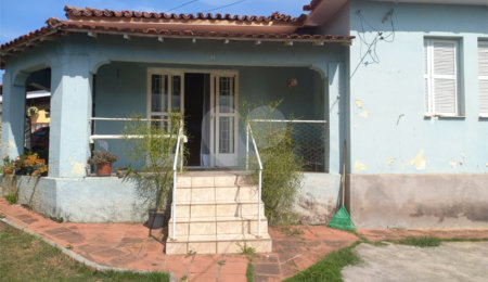 Casa à venda com 3 quartos em Vila Pasti, Louveira, SP
