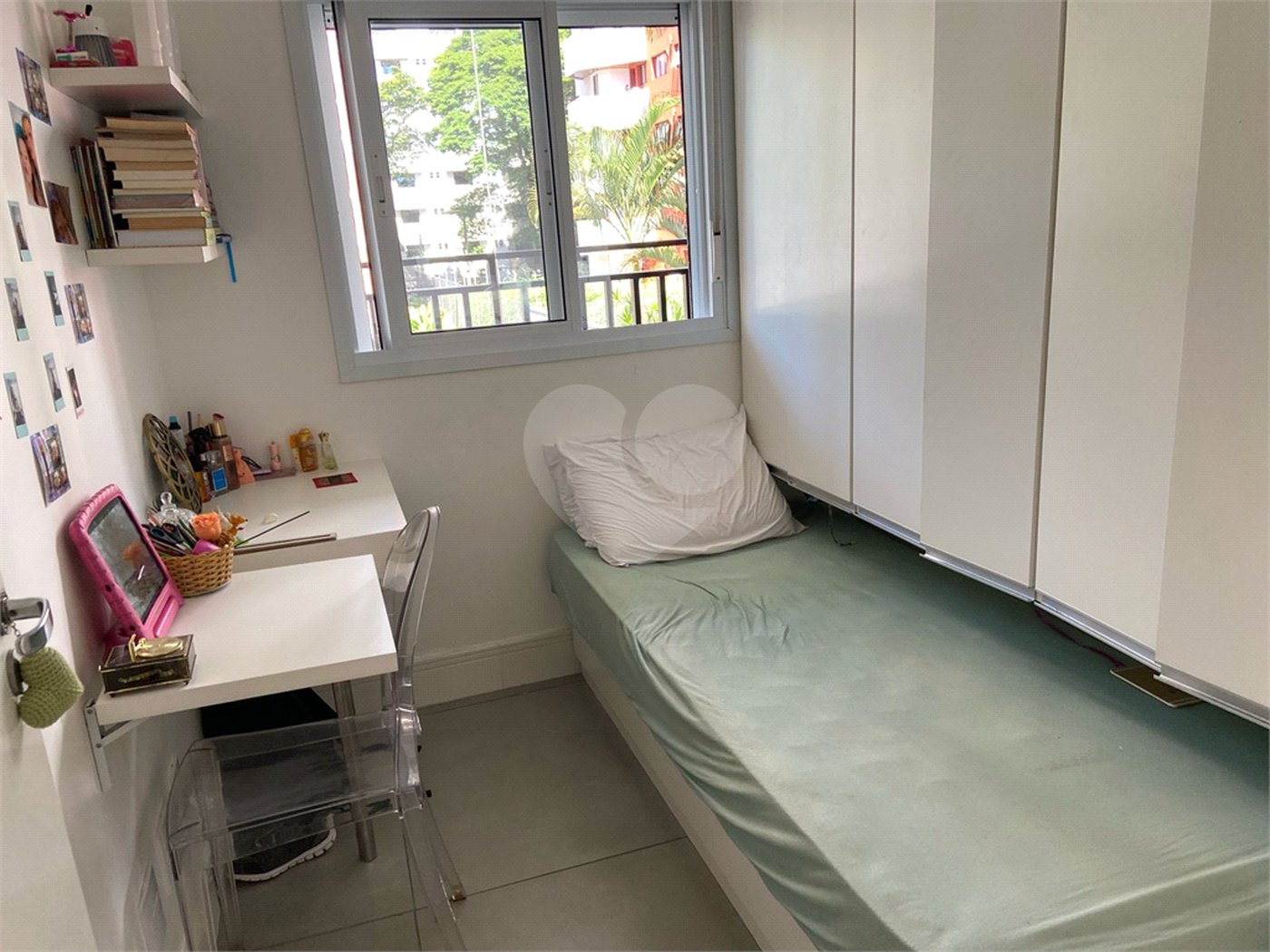 Apartamento à venda Campo Belo, 74 m², 3 dormitórios, 1 suíte, varanda gourmet, 2 vagas, depósito