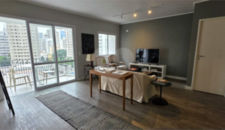 Apartamento para alugar com 2 quartos, sendo 1 suíte,  em Itaim Bibi, São Paulo, SP