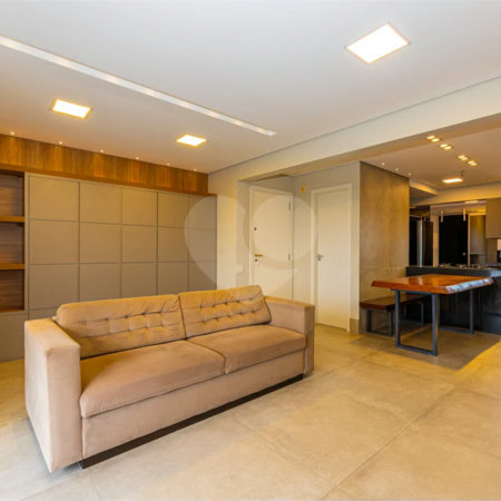 Apartamento à venda com 3 quartos, sendo 1 suíte, em Chácara Santo Antônio, São Paulo, SP