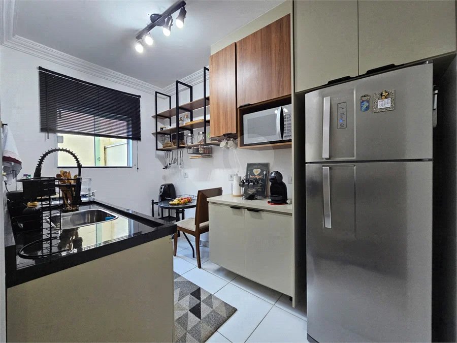 APTO TERREO COM QUINTYAL AMPLO, 2 QUARTOS 1 SUITE ,R$ 440 MIL