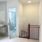 Residencial exclusivo com apenas 08 apartamentos tipo estúdio mobiliados e novinhos, sem condomínio.