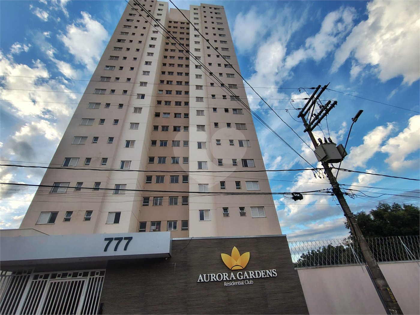 Apartamento com 3 quartos e 1 Suíte Condomínio Completo