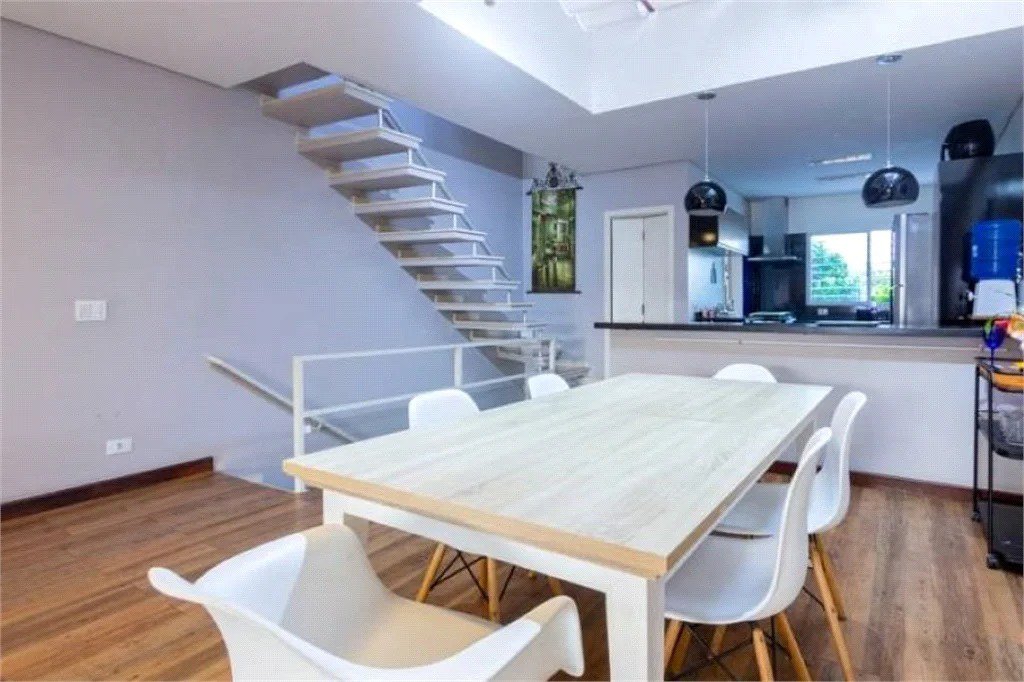 Casa à venda com 3 quartos, sendo 3 suítes, em Butantã, São Paulo - SP