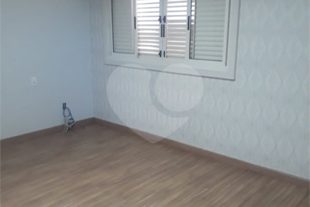 Excelente casa para venda no Parque Fher