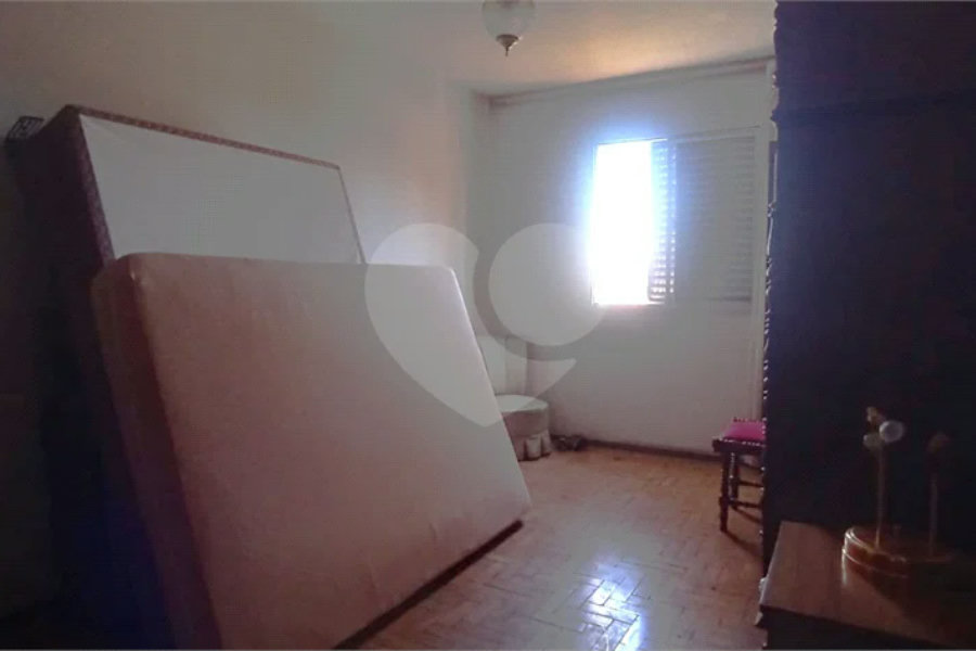 Apartamento à venda no Ed. Luciano Guidotti em Piracicaba/SP.
