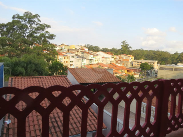 Sobrado à venda com 5 quartos em Itaquera, São Paulo, SP