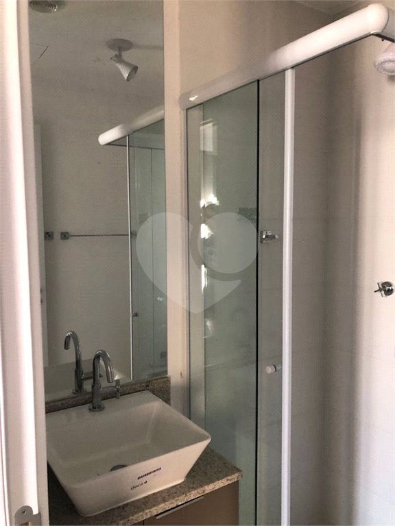 Apartamento Studio para locação no Brás de 19 metros quadrados mobiliado.