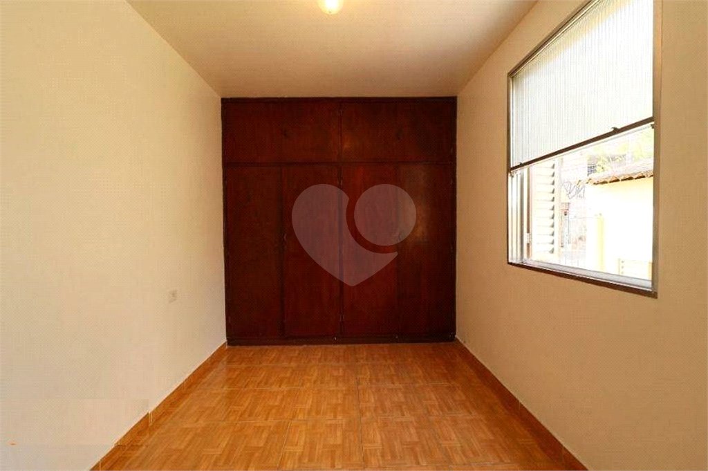 Jardim São Paulo apartamento à venda ao lado do Metrô apenas 2 quarteirões abaixo do preço!