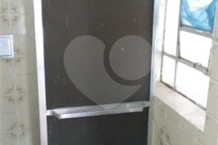 Excelente Casa Comercial no Anália Franco Terreno para LOCAÇÃO e COMPRA.