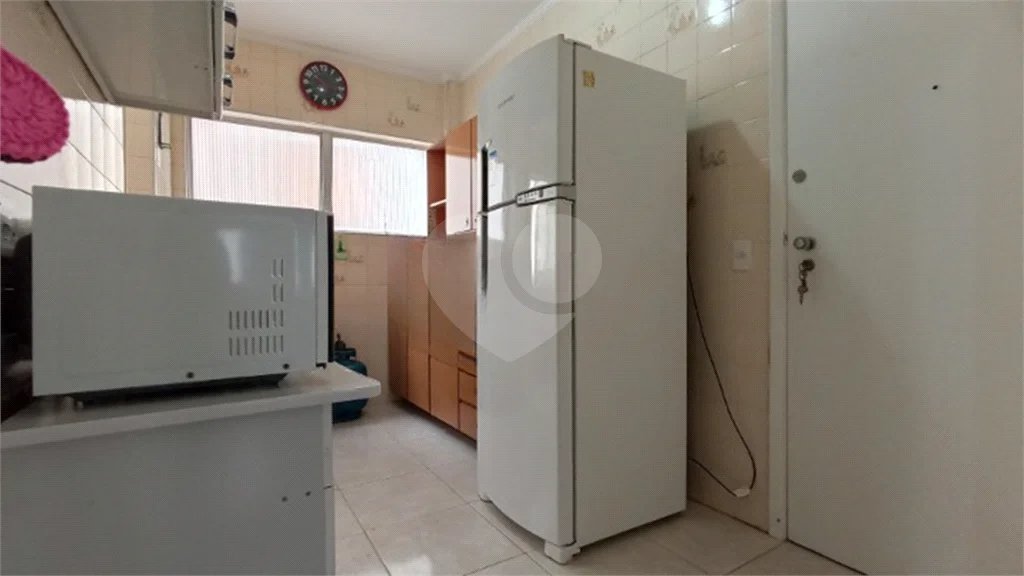 APARTAMENTO 2 QUARTOS (+1 REV.) MOBILIADO P/ALUGAR NO GUARUJÁ/PITANGUEIRAS 96m2 VISTA MAR