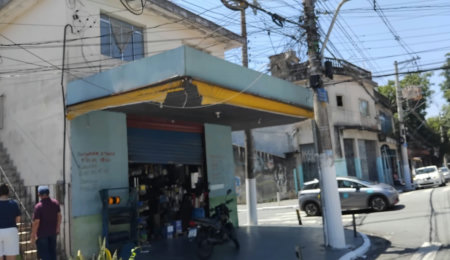 Casa à venda com 8 quartos em Vila Dalva, São Paulo, SP