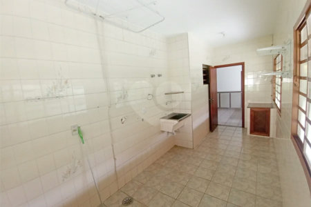 Casa a Venda no Condomínio Vista Alegre - Café em Vinhedo/SP