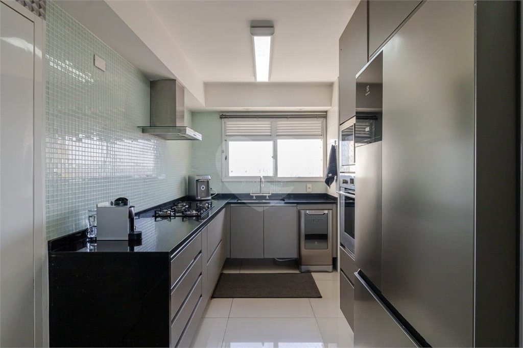 APARTAMENTO IPIRANGA COM 4 SUÍTES E 3 VAGAS - REFORMADO!