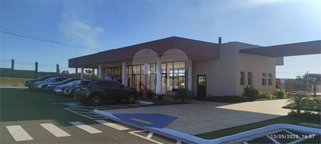 Terreno de 274,68 m² no Residencial Villeneuve