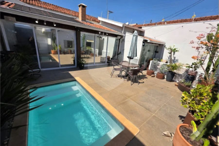 Casa térrea 3 dormitórios com piscina e área Gourmet à venda São Carlos