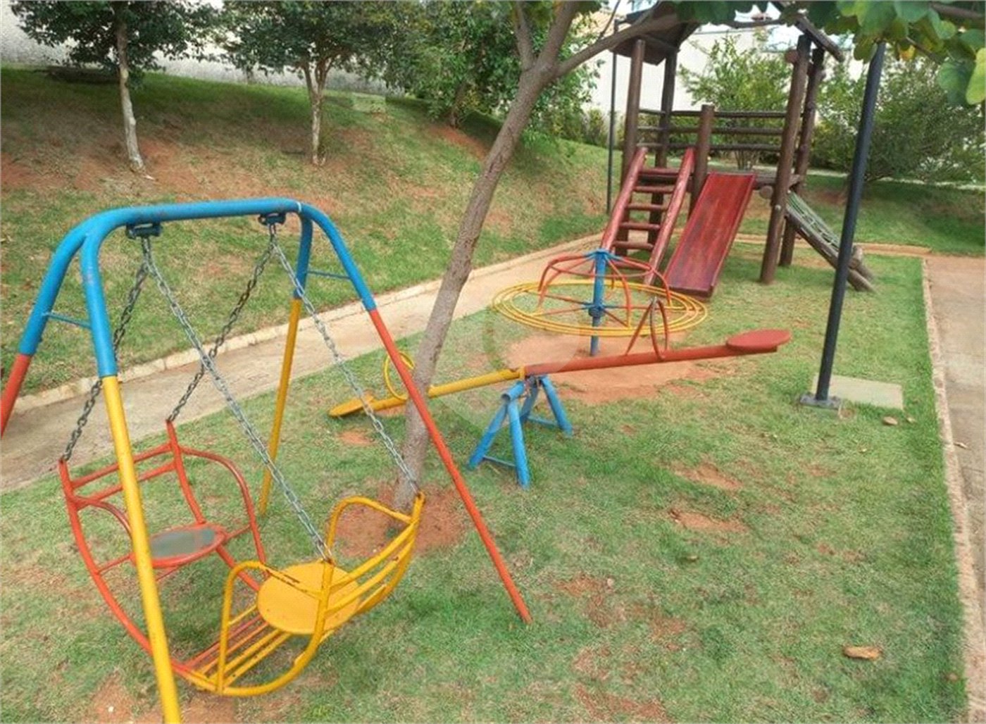 Apartamento à Venda em Condomínio Fechado – Ótima Localização e Infraestrutura Completa
