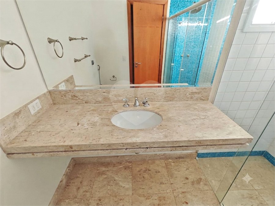 Exclusividade e Sofisticação no Swiss Park: O Sobrado Perfeito em São Carlos, com, 3 suites,2 salas, área Gourmet, persianas blackout automatizadas.