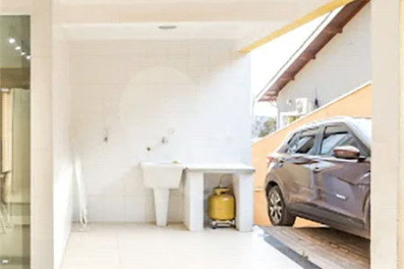 Casa à Venda com 4 suítes no bairro Jardim Paulista em Atibaia/SP.