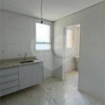 Aurora Gardens - Apartamento com 3 dormitórios e espaço de sobra.