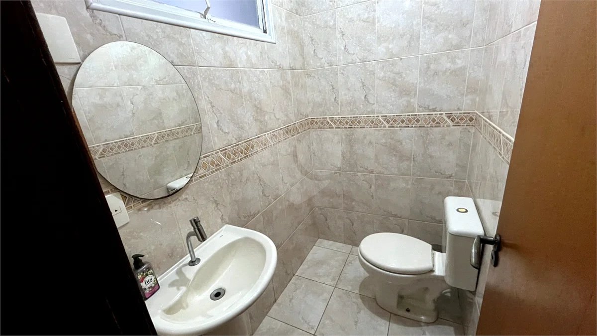 Belo Sobrado a venda em condomínio (Indaiatuba-SP)