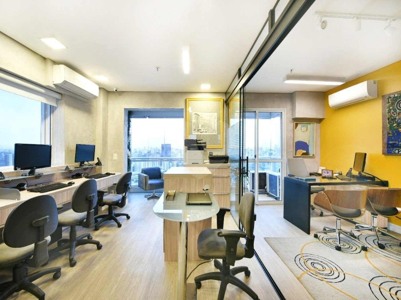Conjunto comercial à venda em Pinheiros, 50 m², garagem