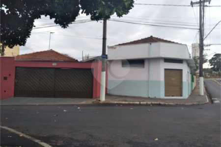 Casa + salão comercial na Vila Vista Alegre