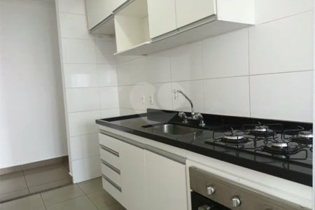APARTAMENTO PARAÇAÇÃO COM 3 DORMITÓRIOS E 2 VAGAS DE GARGEM NA VILA ANASTÁCIO
