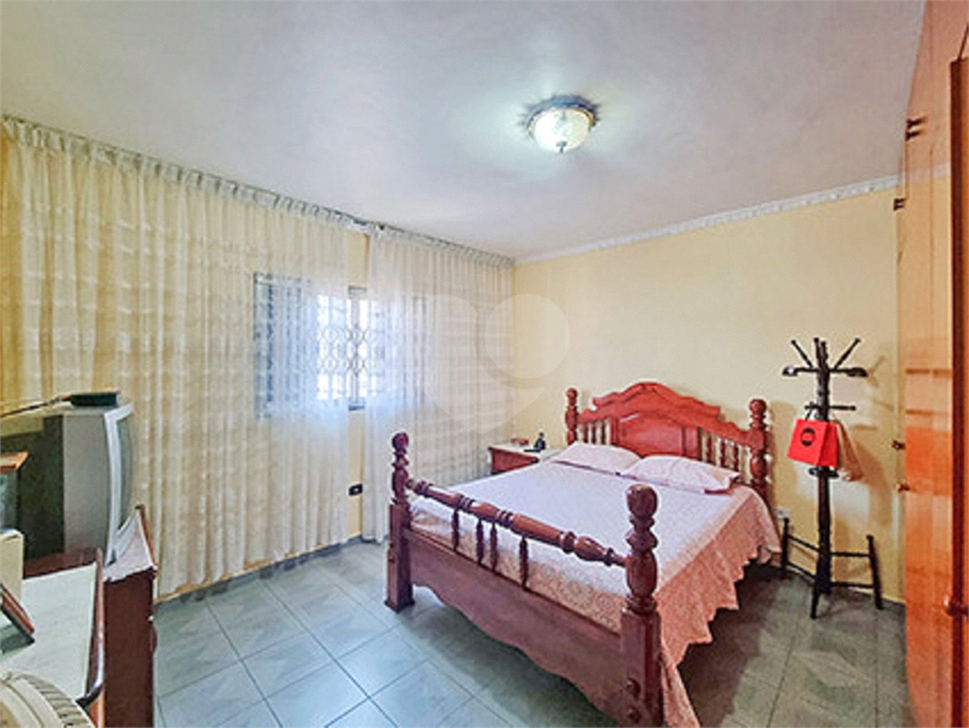 Casa para venda no Bosque da Saúde com 4 quartos e 4 vagas