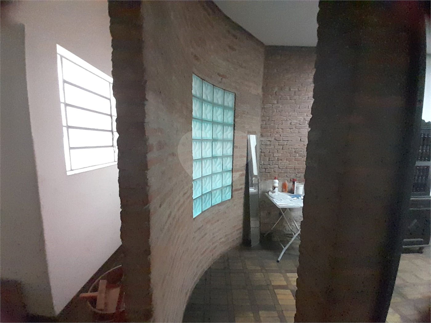 Prédio Comercial na Av. São Carlos - Excelente Oportunidade no Centro da Cidade