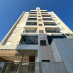 Apartamento mobiliado com 2 dormitórios sendo 1 suíte