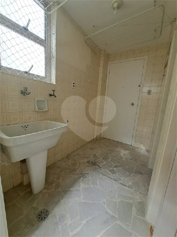 Apartamento 97m² para locação com 2 dormitórios e 1 vaga para garagem localizado na Vila Clementino