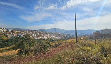 Terreno à venda em Jardim Bandeirantes, Poços de Caldas, MG