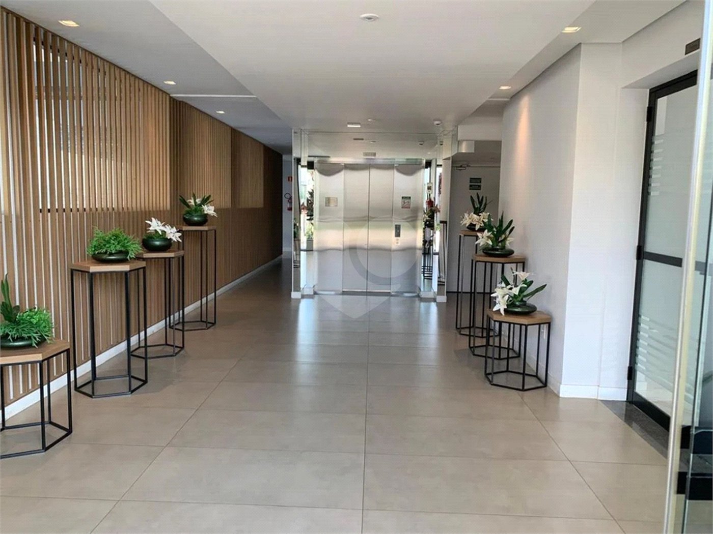 Cobertura á venda no Planalto Paulista com 173 m² com 3 quartos, sendo 2 suítes,2 vagas- Condominio Bit Casemiro-Avenida Senador Casimiro da Rocha-São Paulo