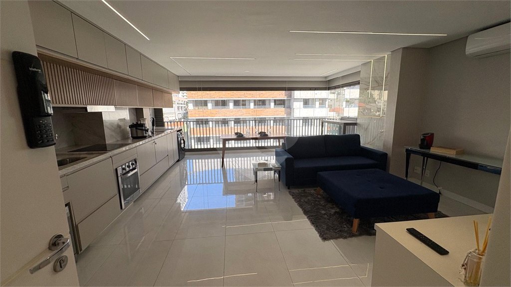 Apartamento à venda localizado na Vila Mariana.