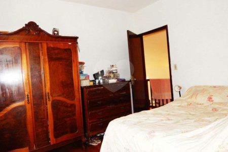 Sobrado à venda com 3 quartos, sendo 1 suíte, em Campo Belo, São Paulo, SP