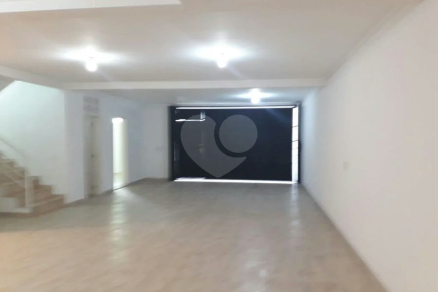 Maravilhoso Sobrado imponente, sendo 4 suítes- 8 vagas de garagem
