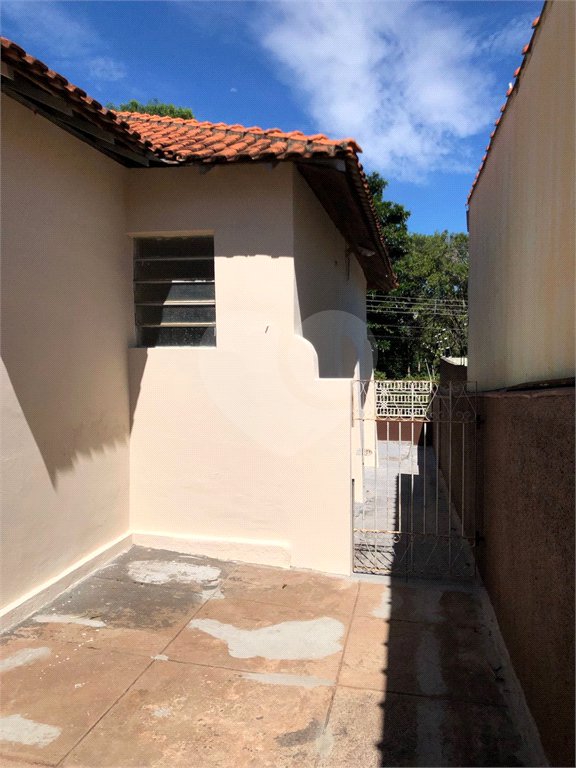 Casa para venda no Centro.