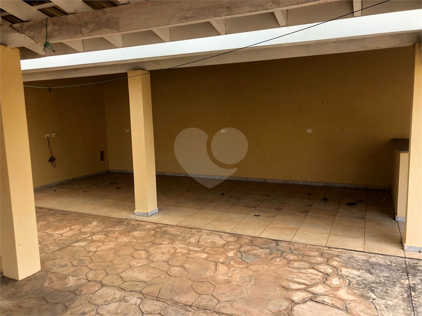 Casa para venda no Condomínio Parque Faber 1