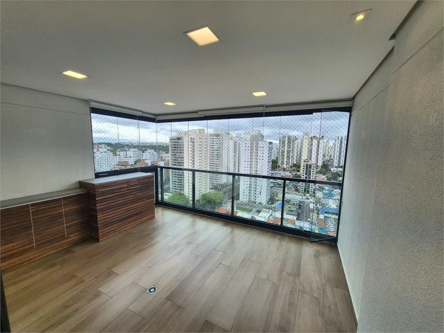 Apartamento à venda na Vila Leopoldina.