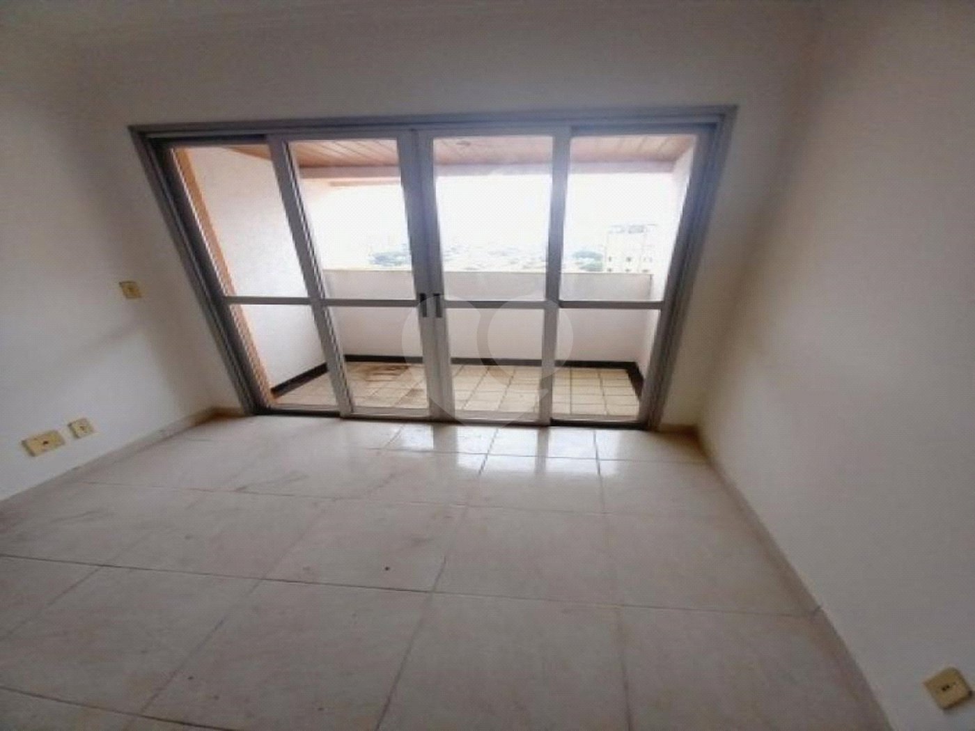 Apartamento à venda com 3 quartos, sendo 1 suíte, em Vila Santa Catarina, São Paulo, SP