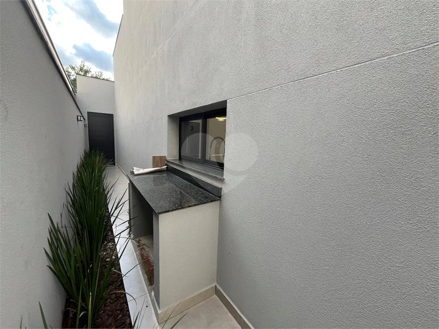 Excelente Casa Plana no Condomínio Bela Vista