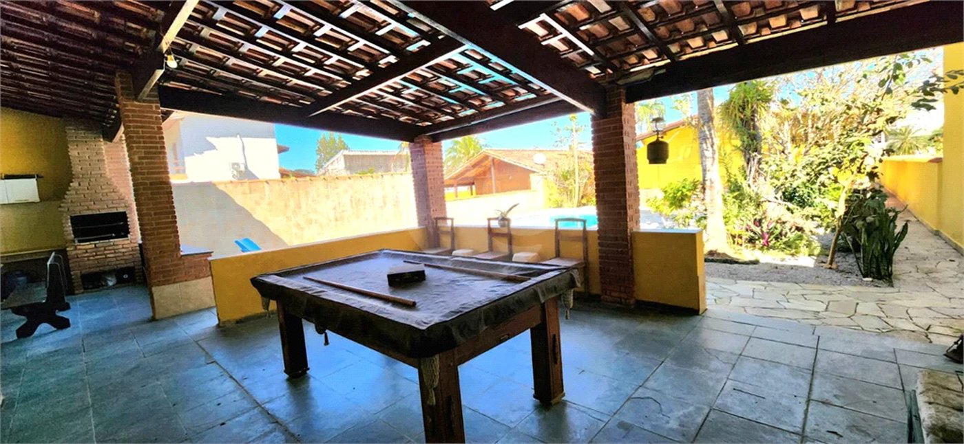 Casa à venda com 4 quartos, sendo 1 suíte, em Morada da Praia, Bertioga, SP