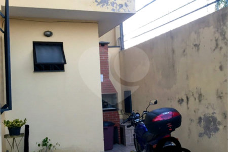 Casa com 112m² , 2 dormitórios , sendo 2 suítes , à venda no bairro da Penha.
