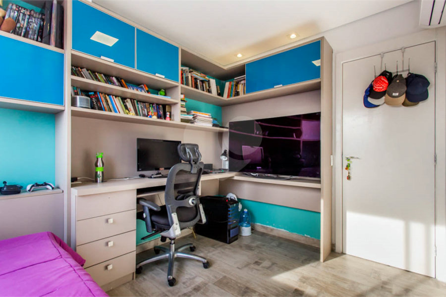 Apartamento à venda na Vila Mariana de 100m² com 3 dormitórios, 2 suítes, 2 vagas e lazer